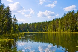 Sākam peldsezonu – info par drošām peldvietām Latvijā!